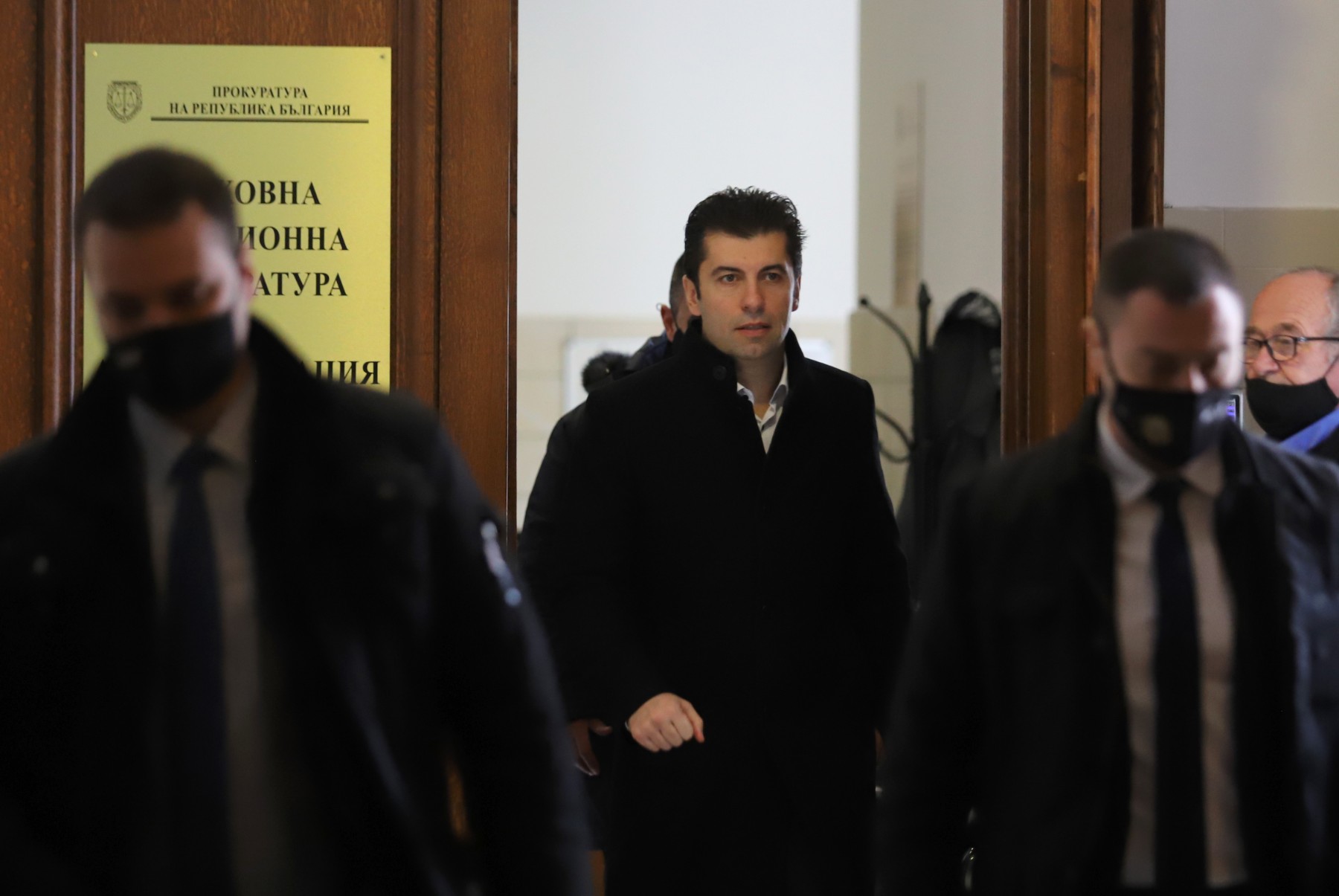 Кирил Петков ще бъде разпитан като свидетел