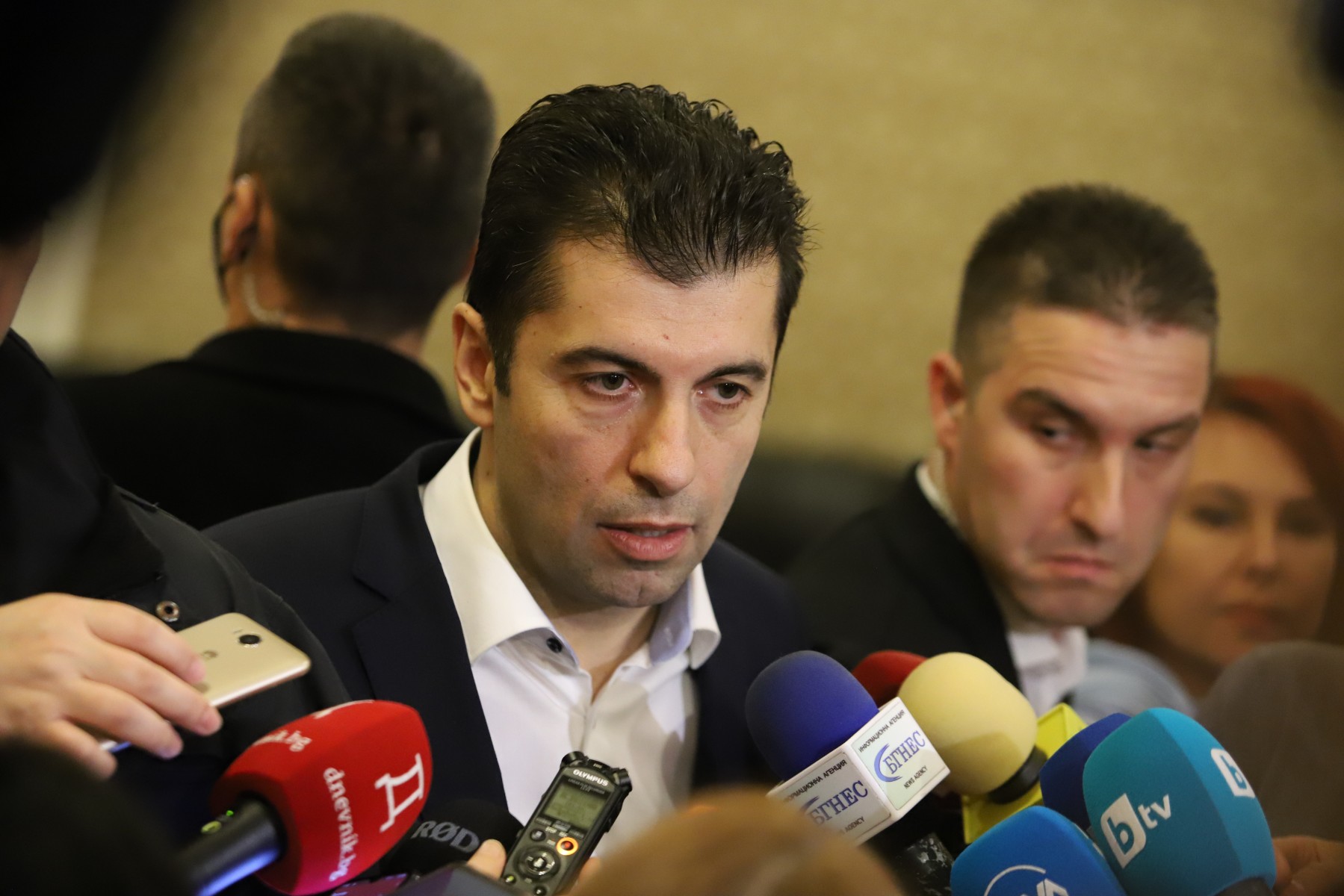 Кирил Петков: Солидарни сме със санкциите срещу Русия и готвим енергийната система за план „Б”