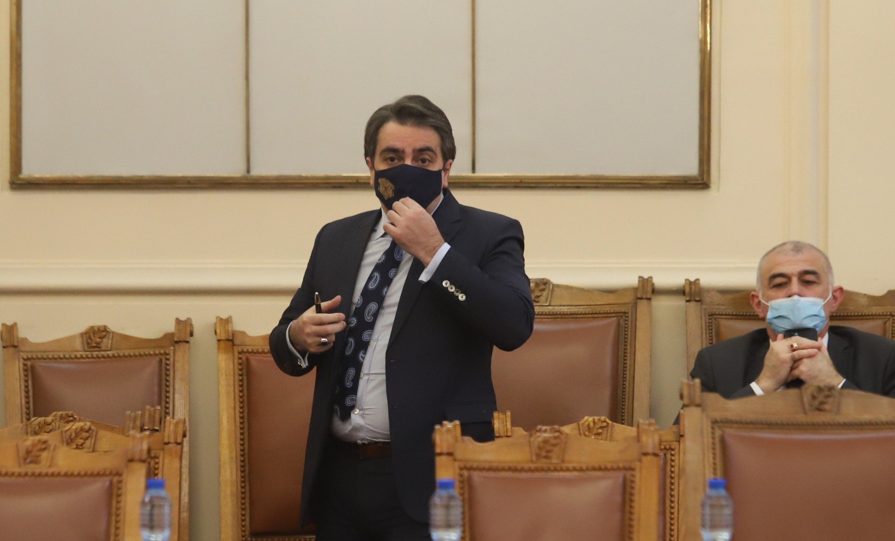 Парламентът ще изслушва Василев за Плана за възстановяване
