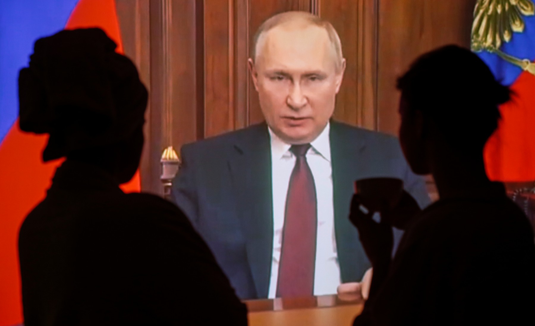 Путин нареди "специална готовност" на руските ядрени сили