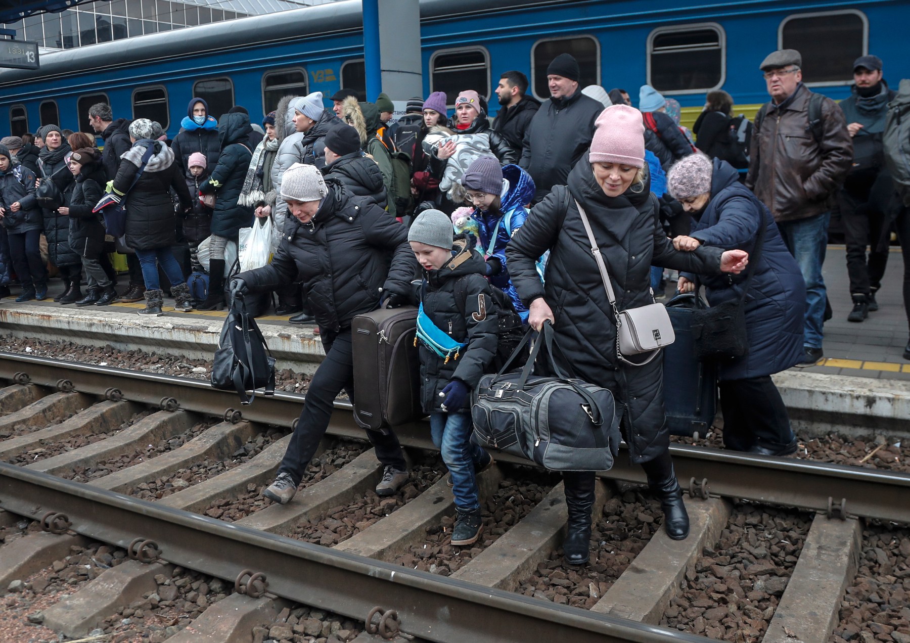 Войната в Украйна взема все повече цивилни жертви