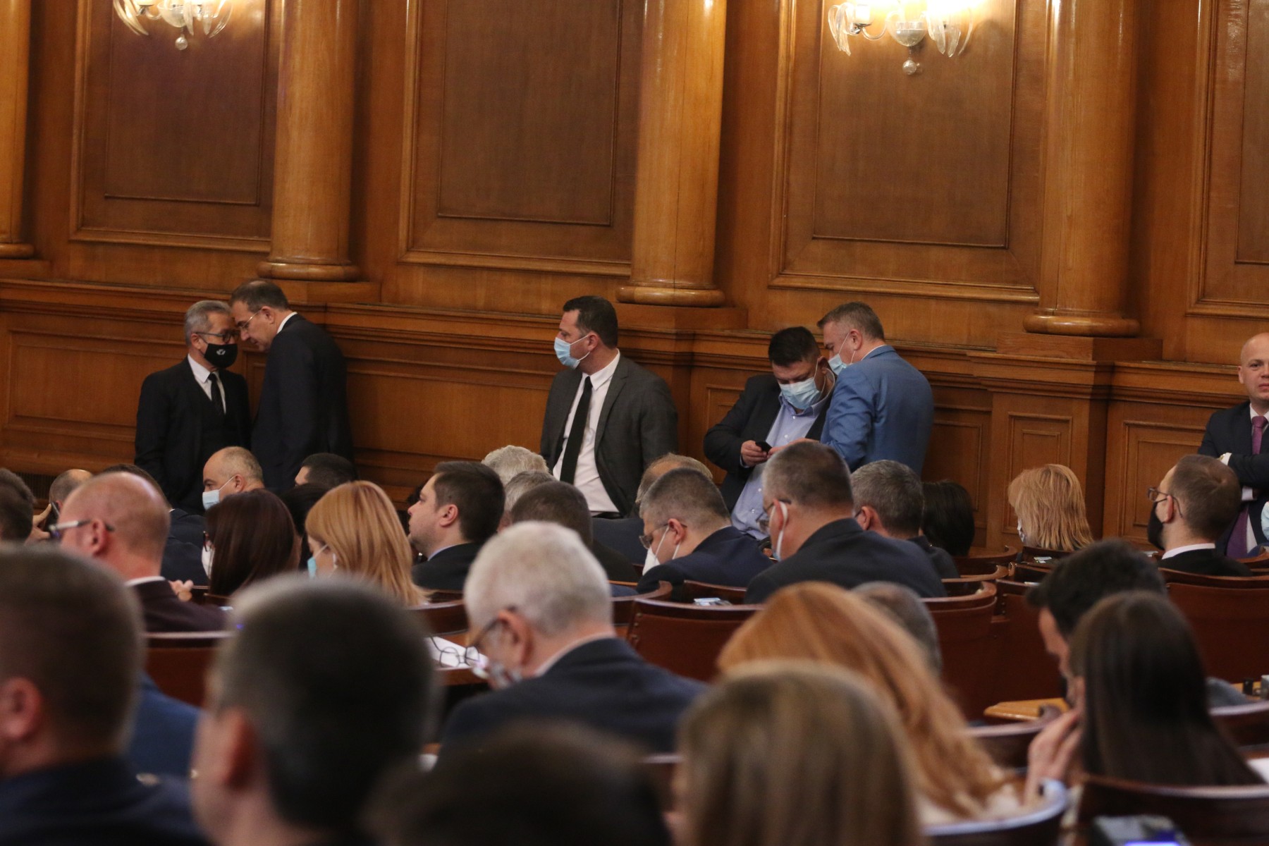 И управляващи, и опозиция несъгласни с идеята за форсмажор