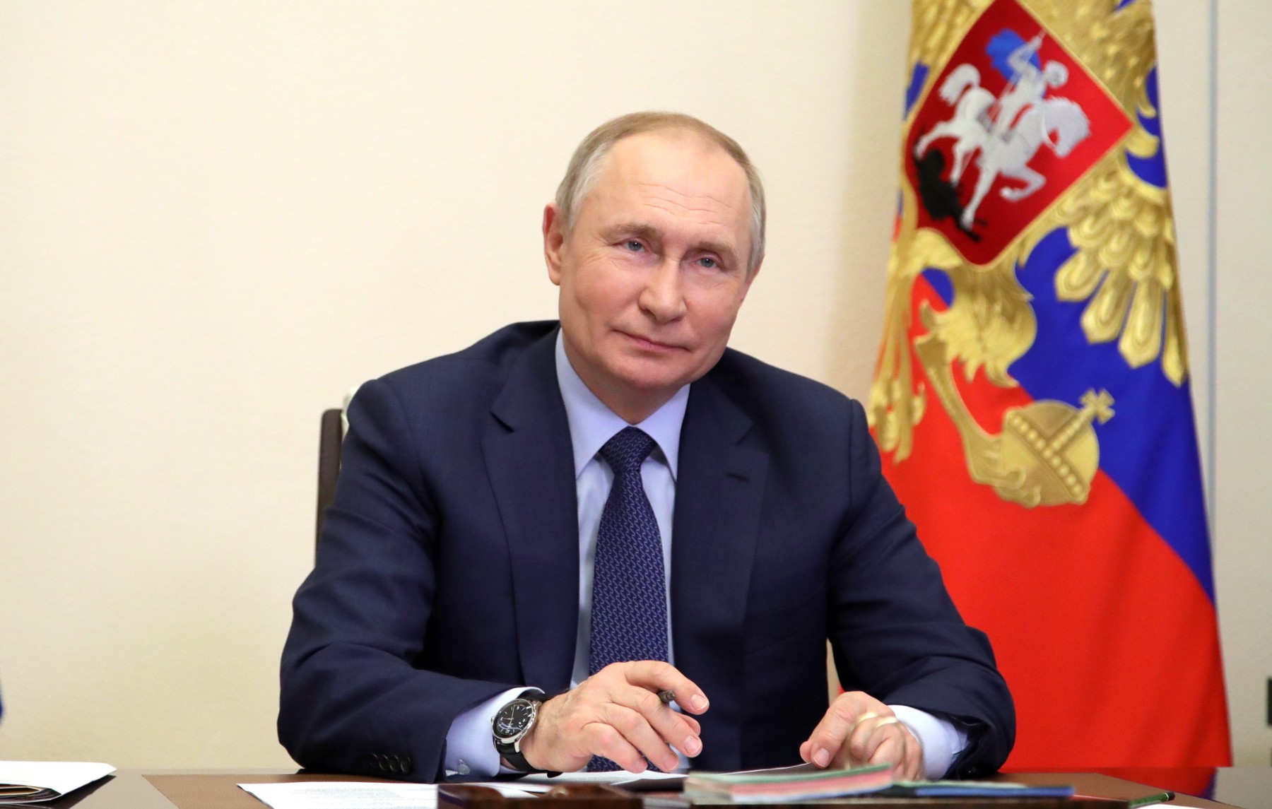 Лондон: Путин изтощи Русия, унищожи репутацията на армията