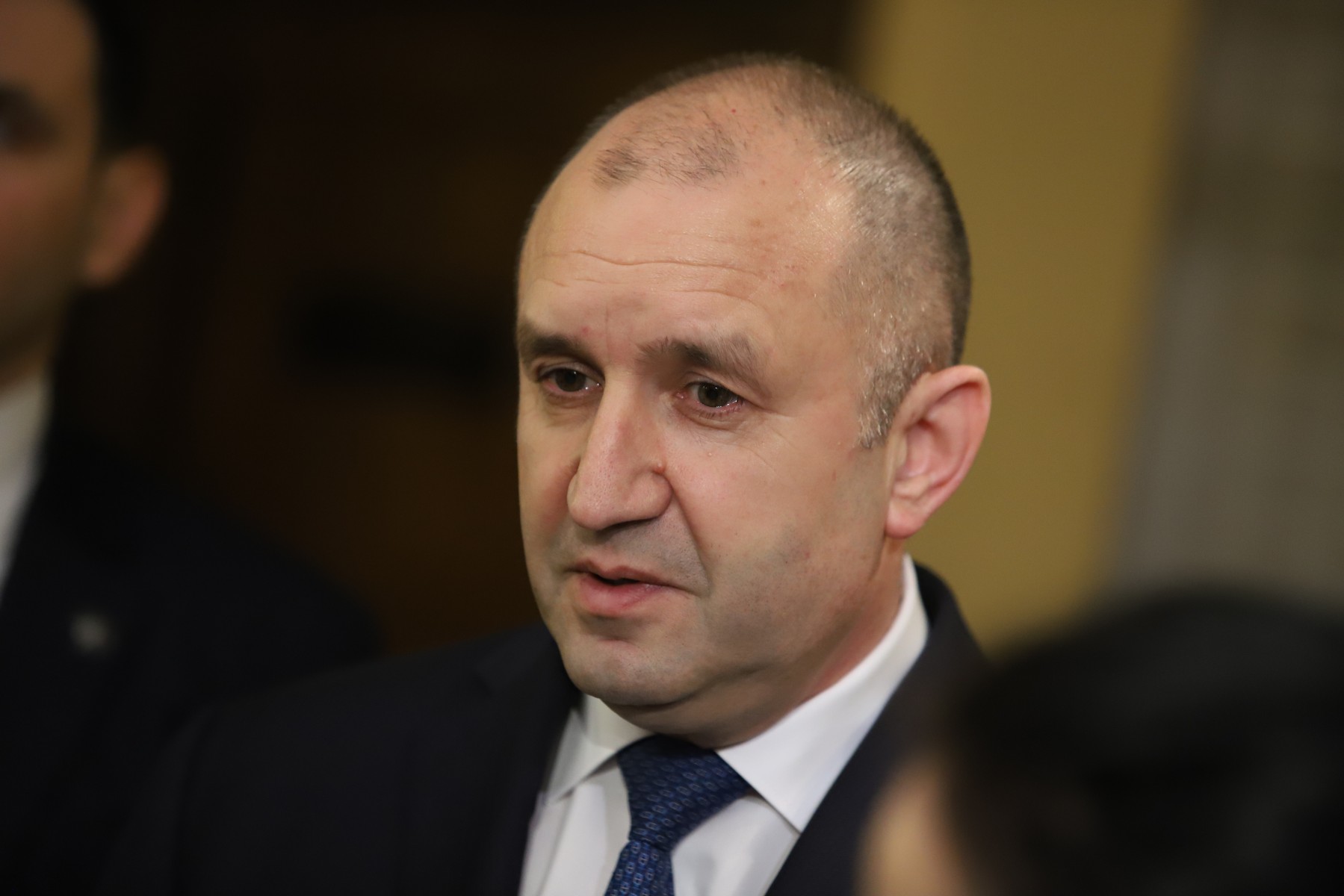 Радев: Учудващо е системното отстраняване на кадрите на служебното правителство