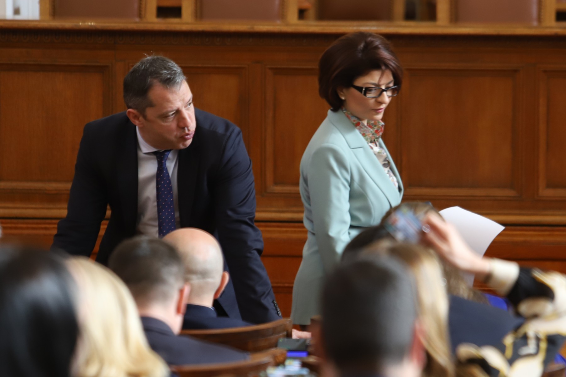 Атанасова: Незабавно да се проведе избор за нов председател на КЕВР
