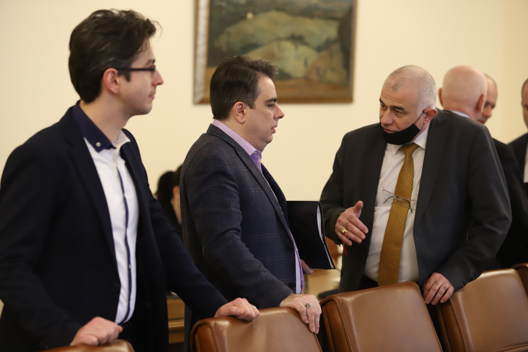 Кабинетът ще промени плана за намеса, свързан със затруднени доставки на нефт