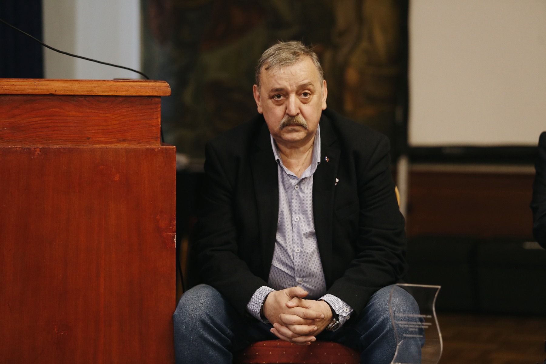 Пик на грипа в края на януари, другата седмица решават дали междусрочната ваканция да се удължи