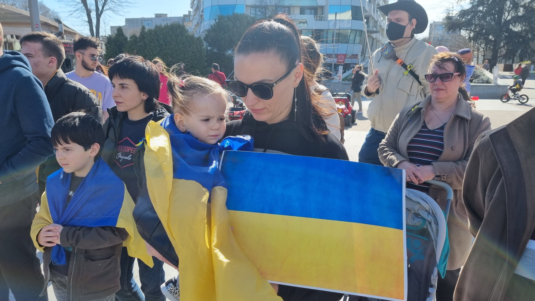 Настаняват украинските бежанци временно в Сарафово и Елхово