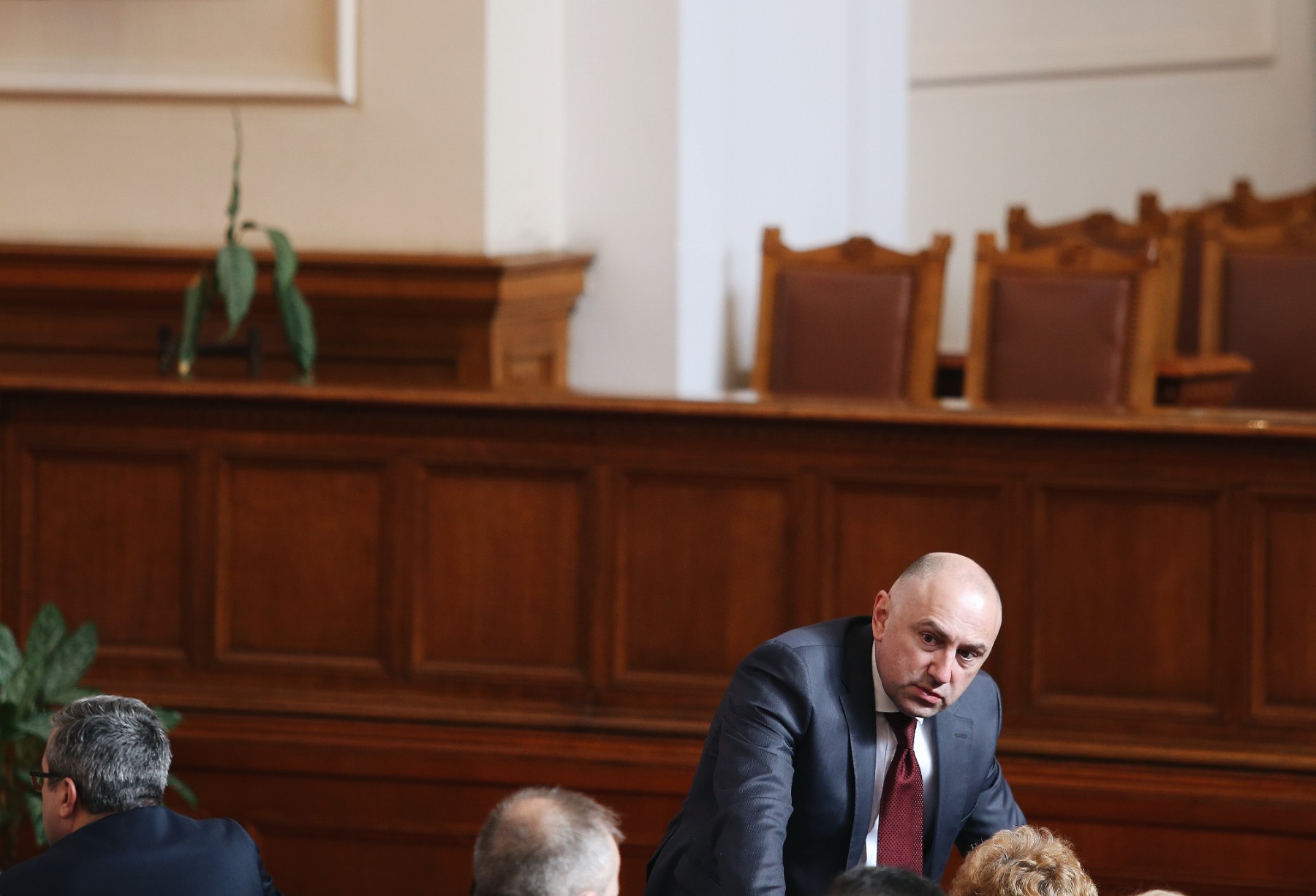 Каримански е бил заплашван: „Откажи се или проблемите ти ще започнат веднага“