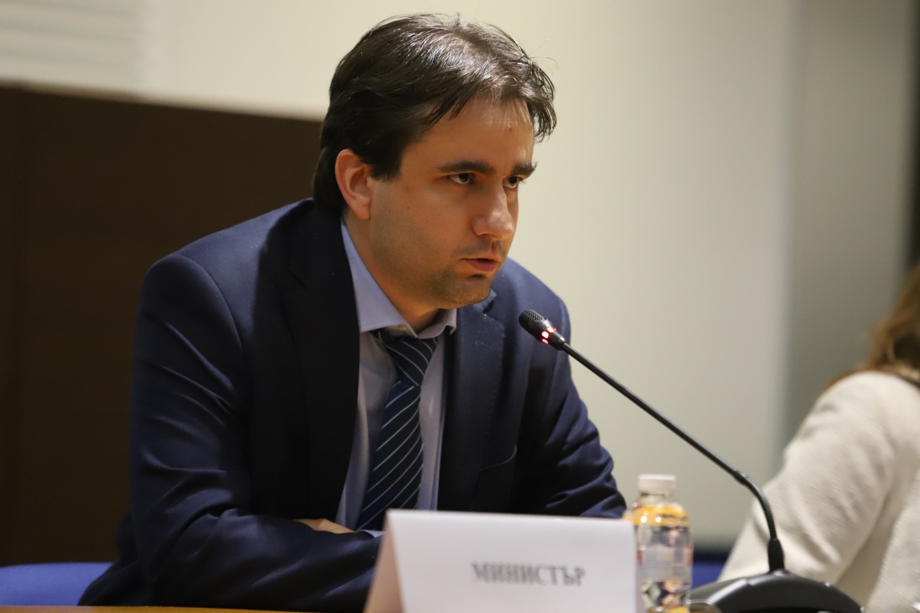 Божанов: Никой не е контролирал киберсигурността в пощите