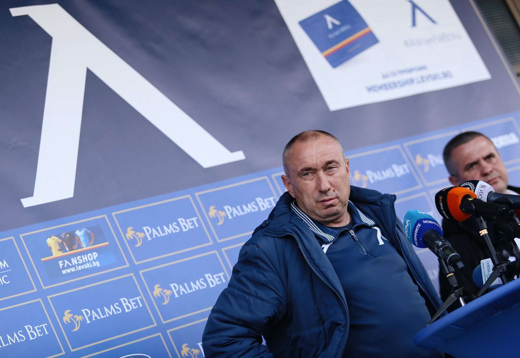 Стоилов: Ако искаме да сме в тройката, всеки мач се явява финал