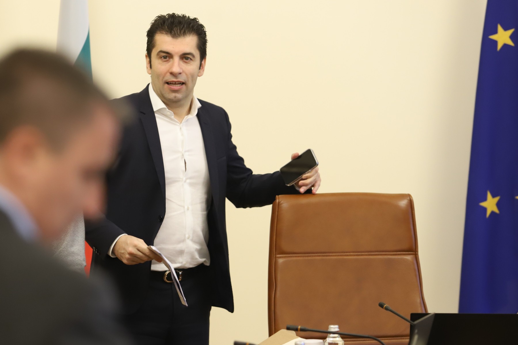 Кирил Петков води БСП и ДБ в Киев, за да изградят обща позиция