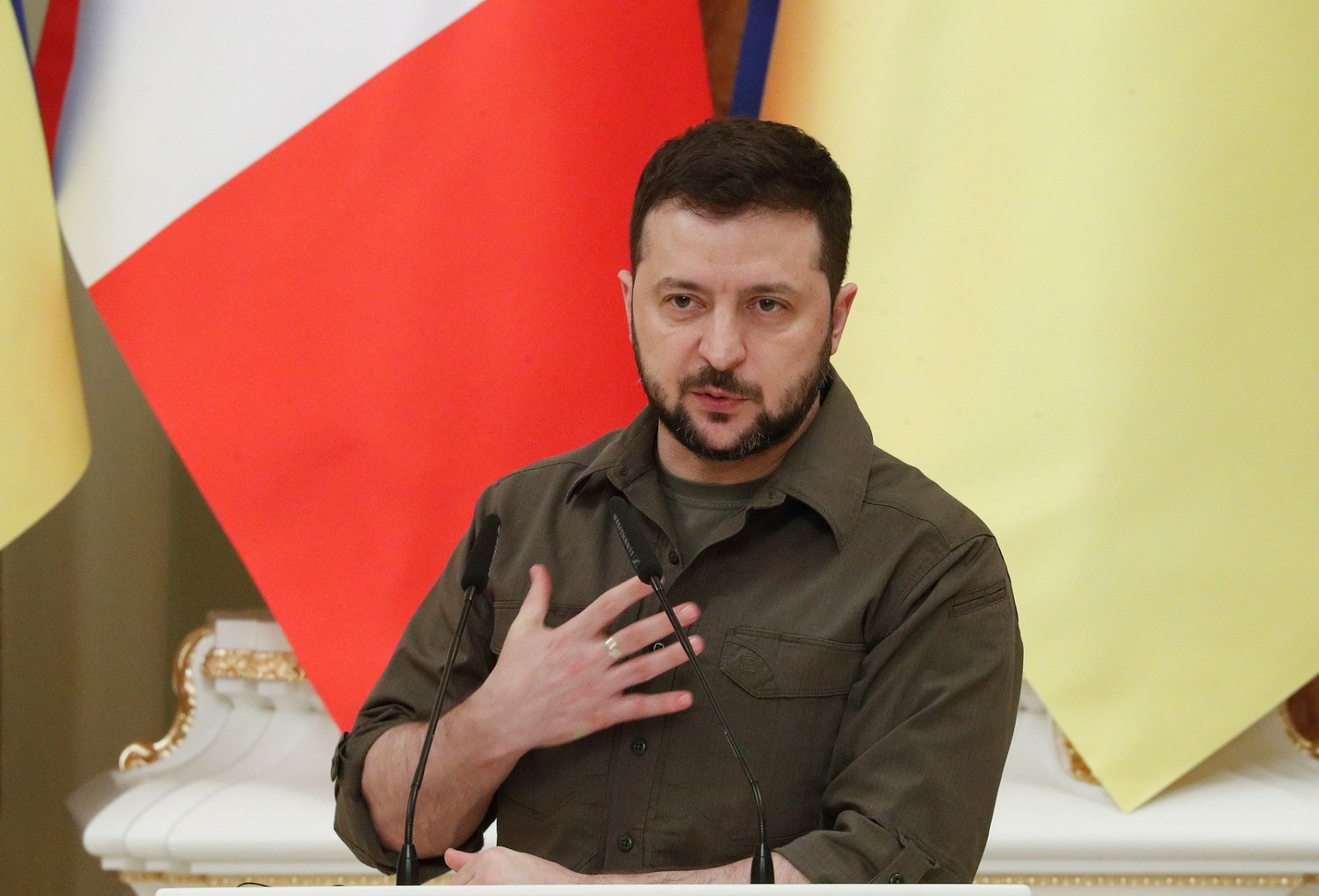 Зеленски: Няма да плащаме с украинска територия, за да спасяваме имиджа на Путин