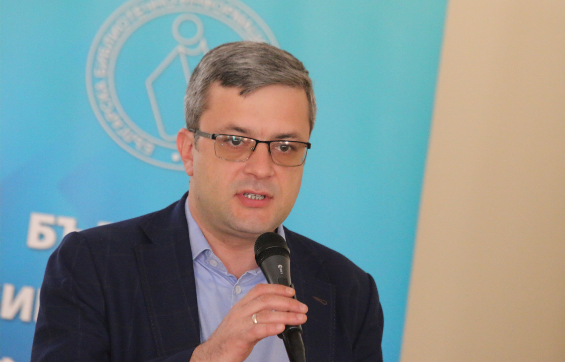 Биков: Нито една прогноза на Василев не се е сбъднала