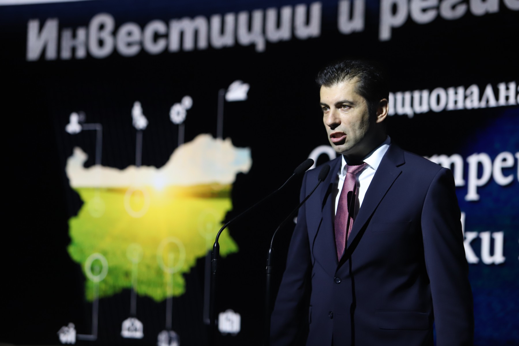 Петков: Днес най-вероятно ще имаме добра новина за азерския газ