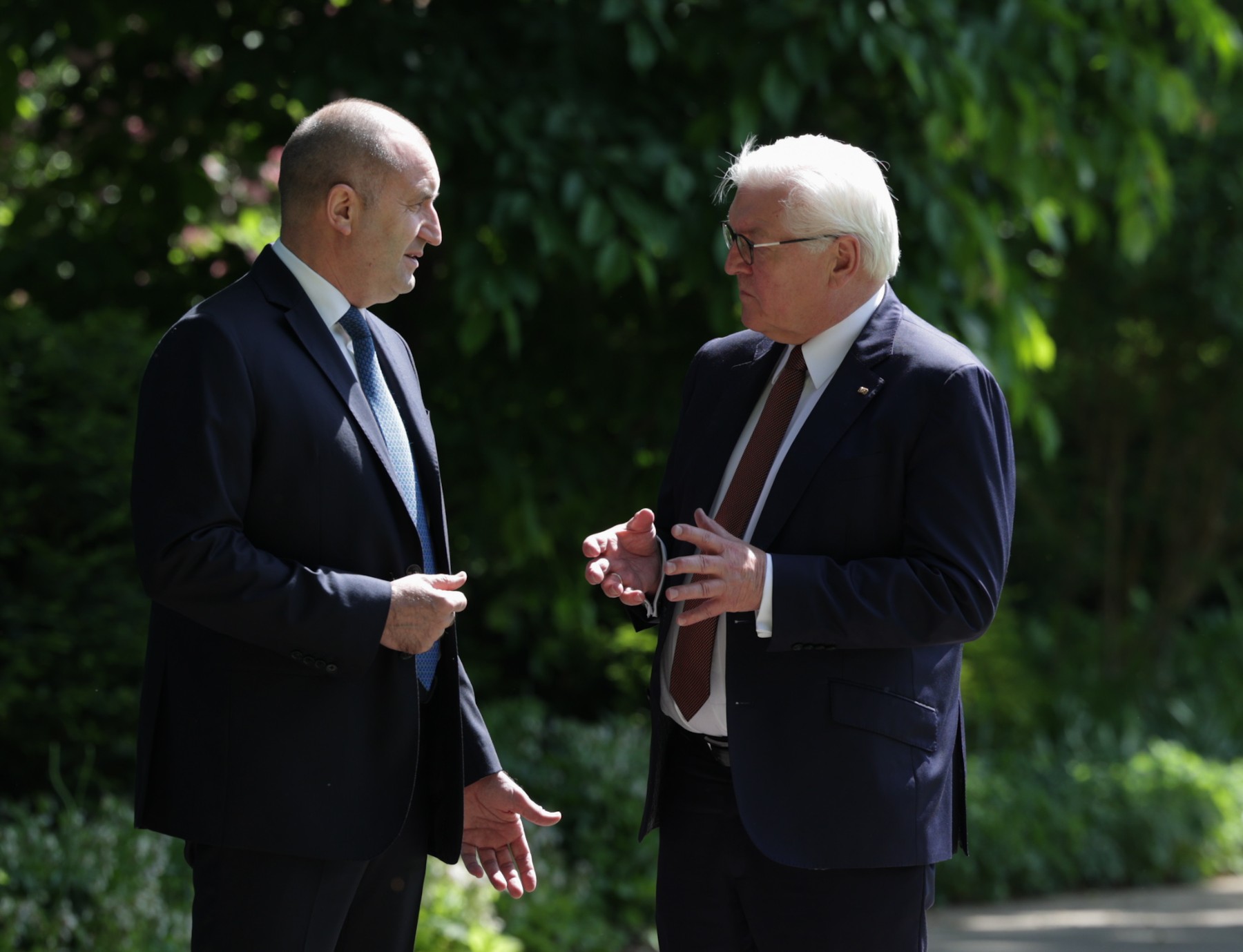 Радев: България трябва да работи така че да интегрира партньори, а не проблеми