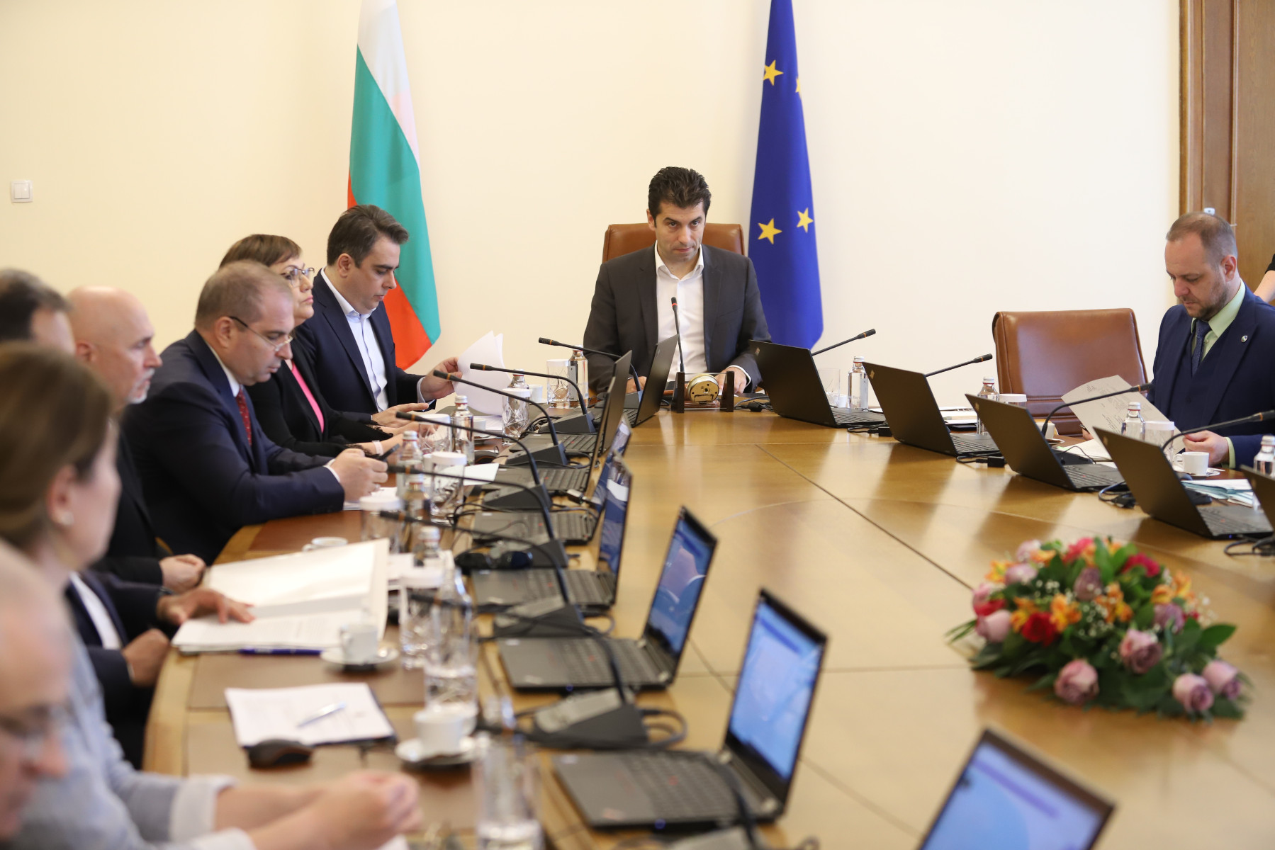Ministers from ITN party walk out of cabinet meeting