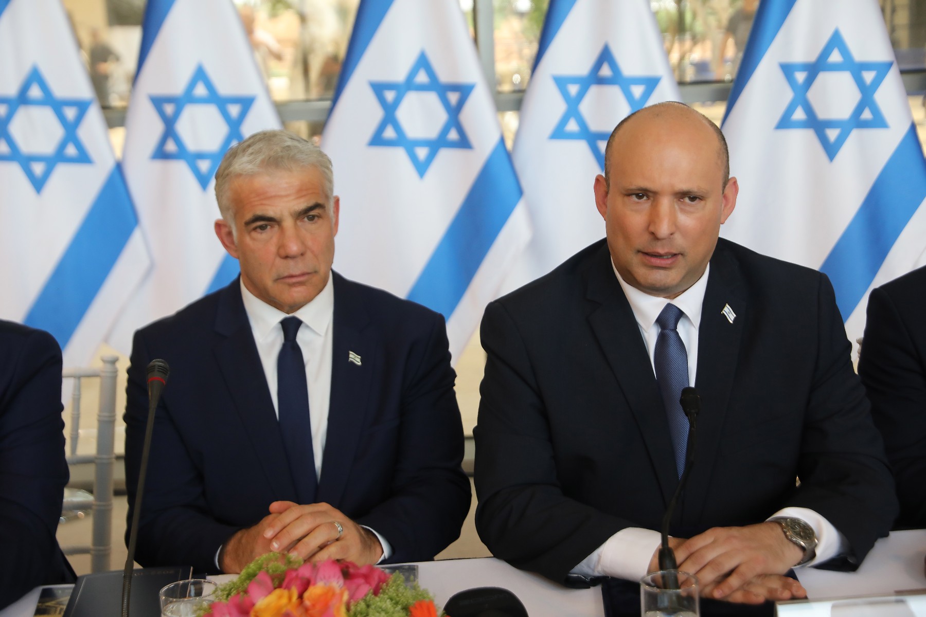 Израелският парламент се разпуска, външният министър става премиер