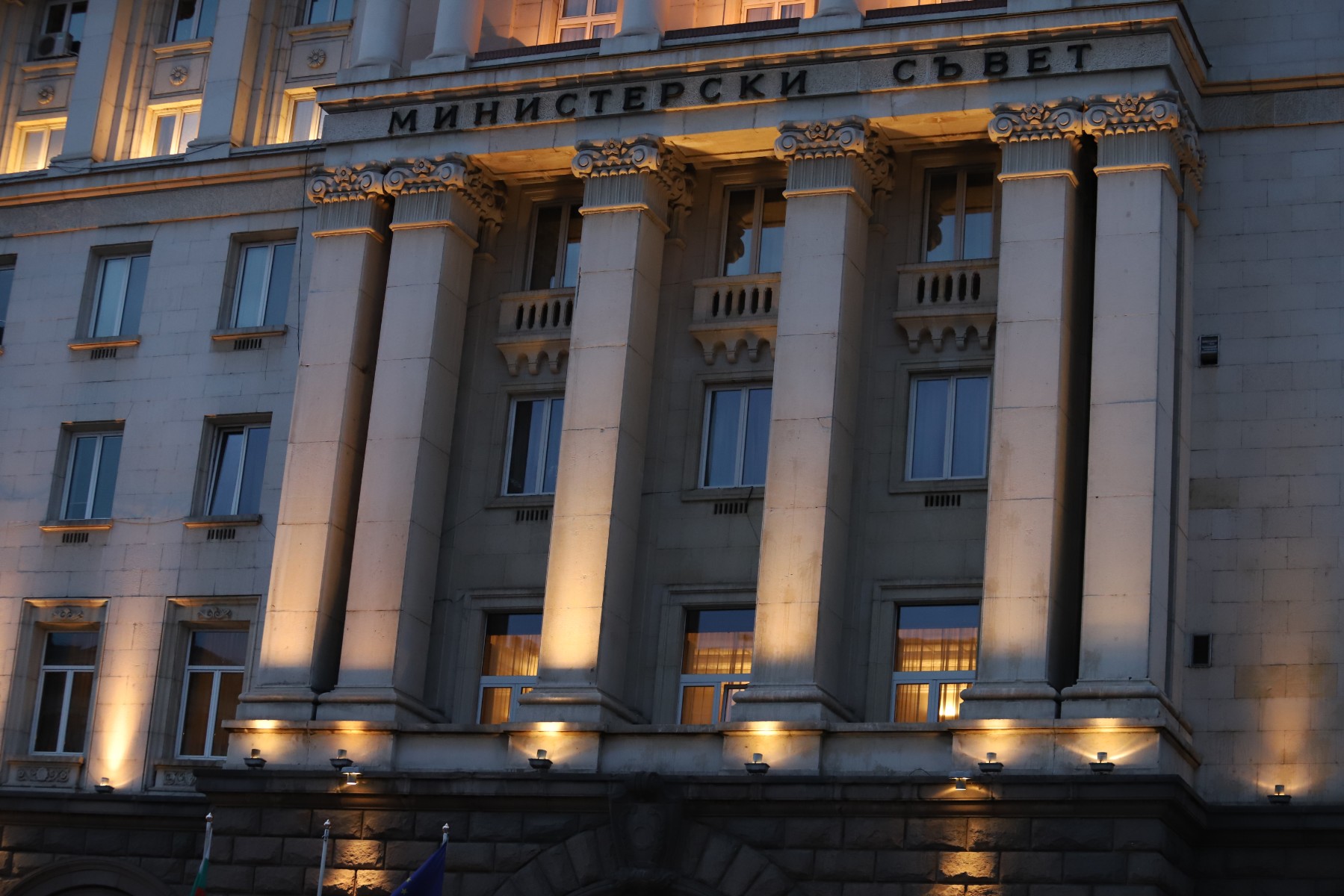 Кабинетът отказа предложението на Борисов за РСМ и постави свои искания