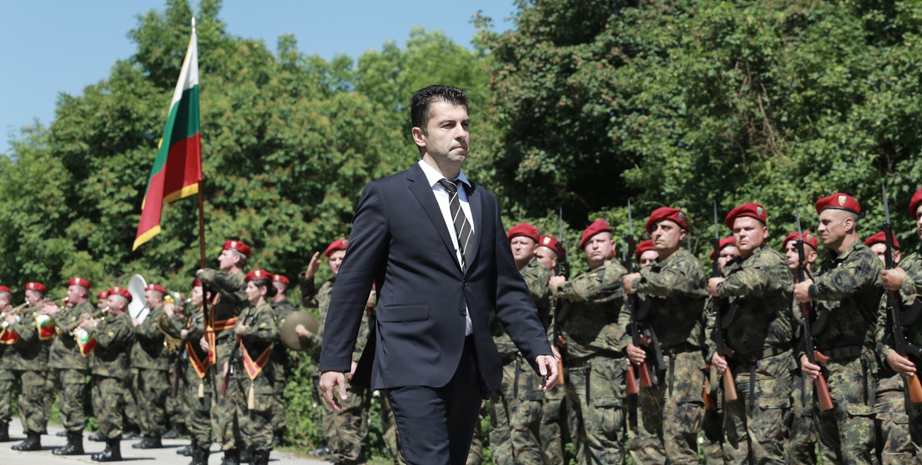 Bulgarians from all over the country honoured the memory of Botev on Mount Okolchitsa