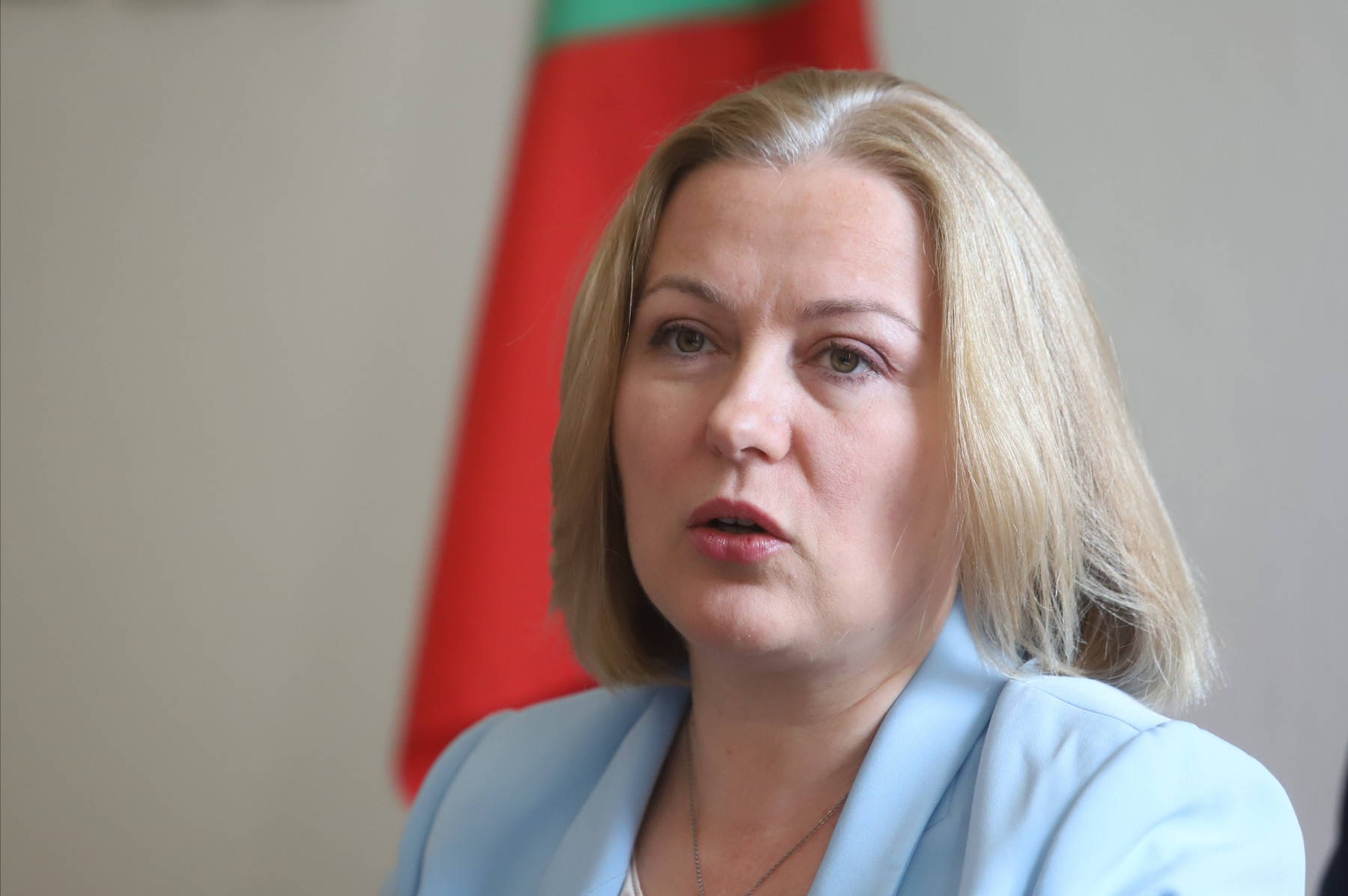 Надежда Йорданова: Фирми с по-висока оферта печелят обществените поръчки