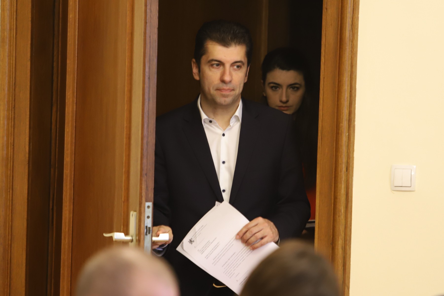 Ройтерс: Социалистите в България няма да подкрепят Петков за премиер