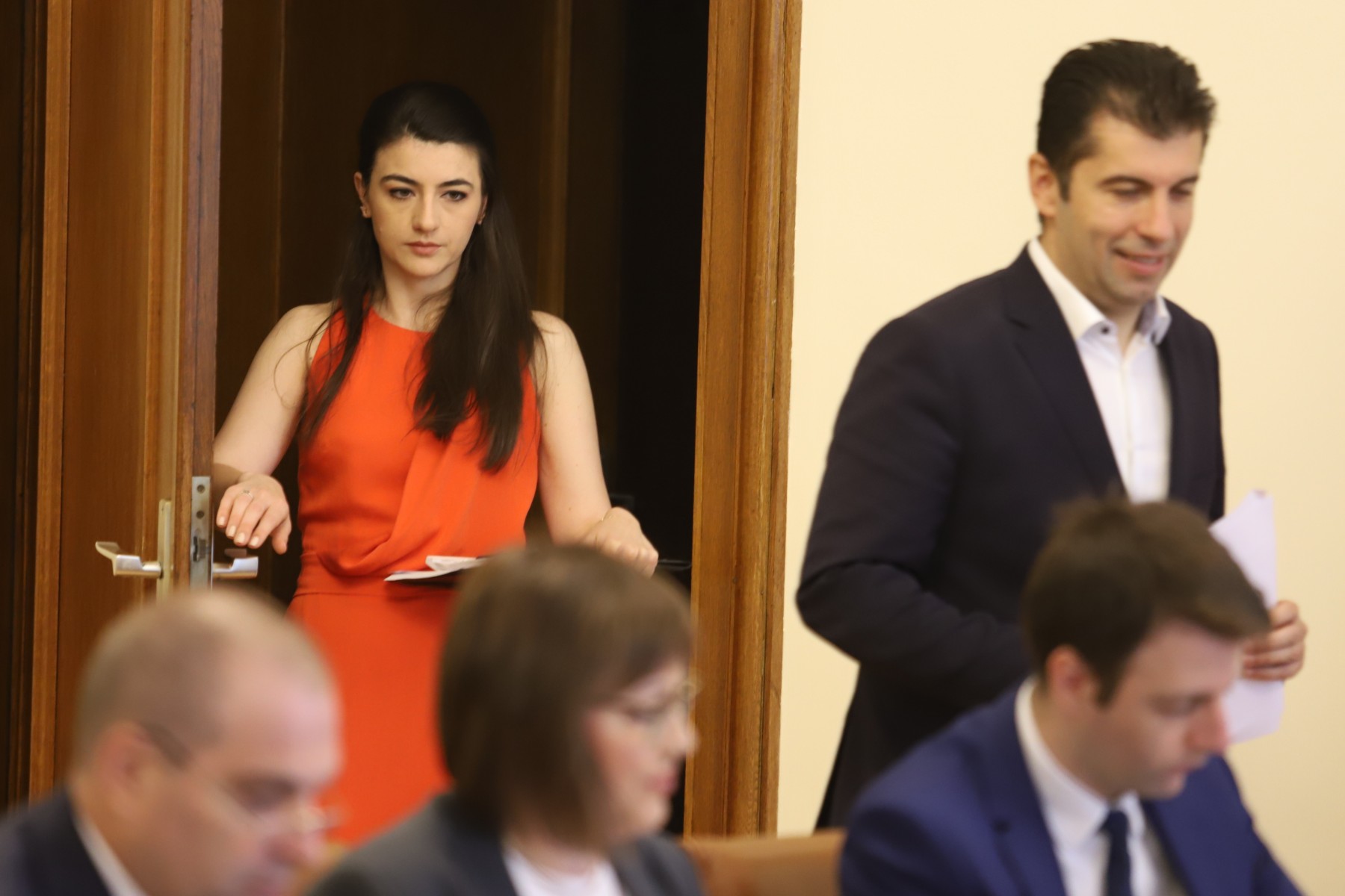 Лена Бориславова: Радев е минало, Петков - новото време