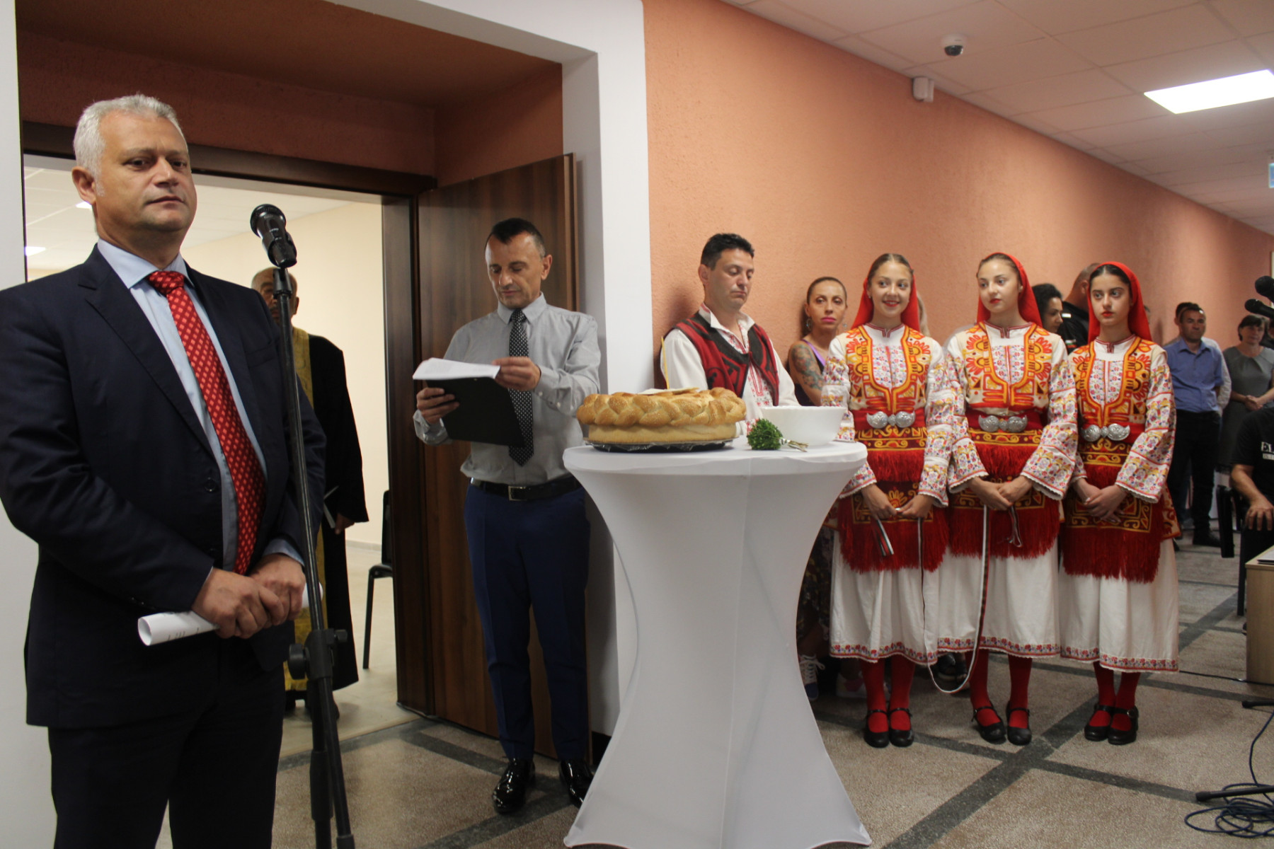 Дечев: По-добре да даваме пари за нови арести, вместо за глоби от Европейския съд