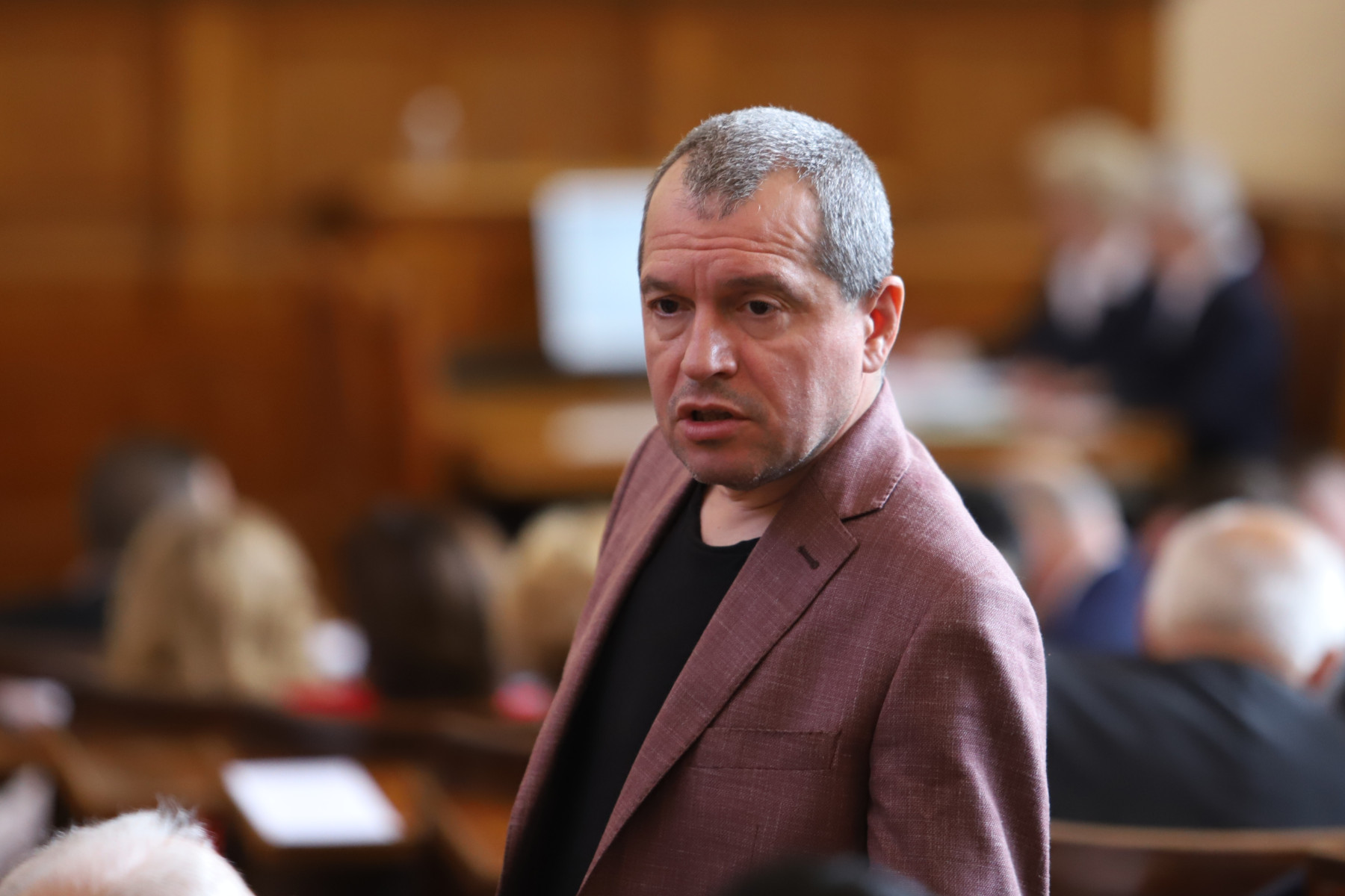 Тошко Йорданов: Петков обеща евтин газ и излъга