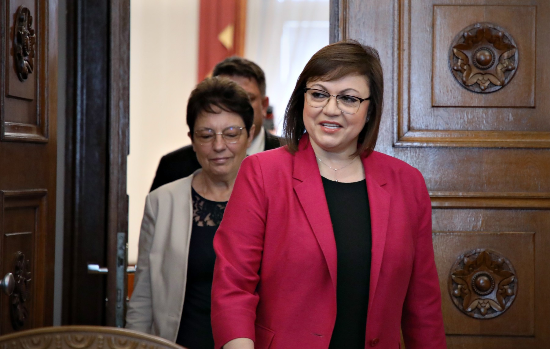 Корнелия Нинова: Никой няма да скача върху гърба на БСП