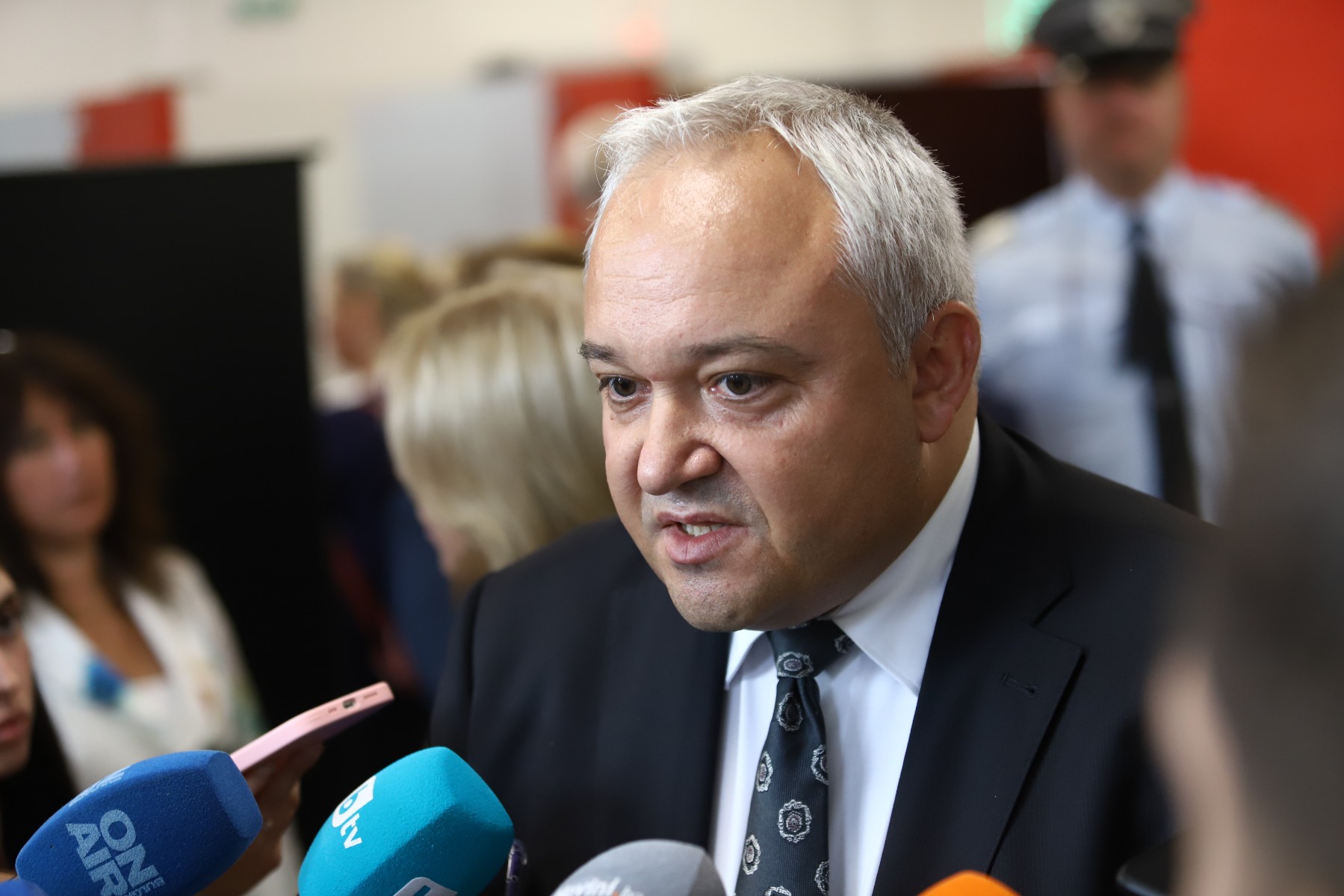 Демерджиев: Каналджиите обявиха война, ще им отговорим с цялата си мощ
