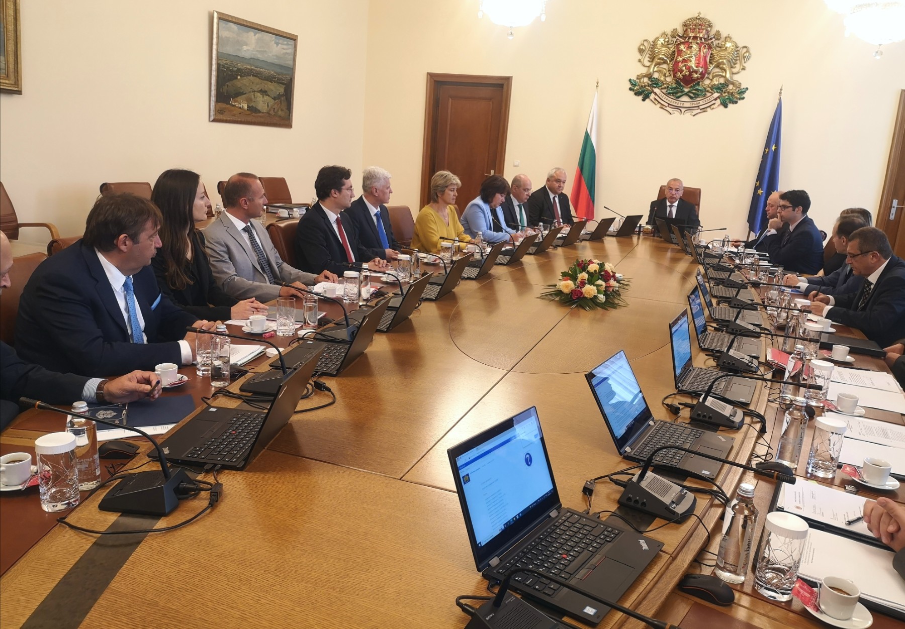 The task of the caretaker government is to organize fair and free elections