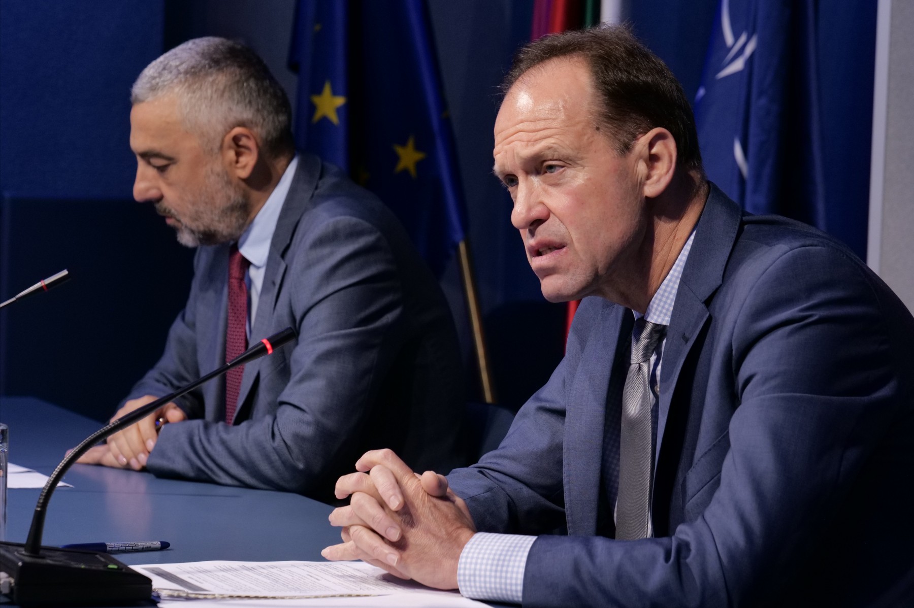 МВнР: България няма да признава паспорти, издадени от окупирани зони в Украйна