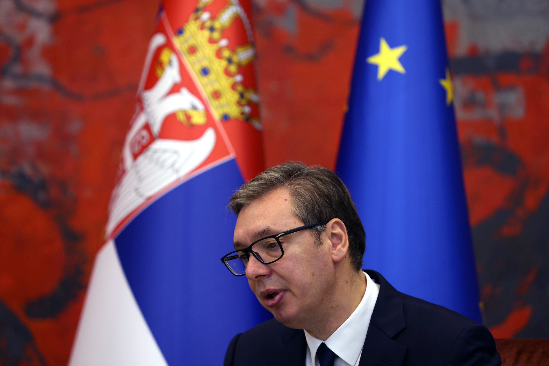 Вучич: Не знам как да реша проблема, но няма да призная Косово