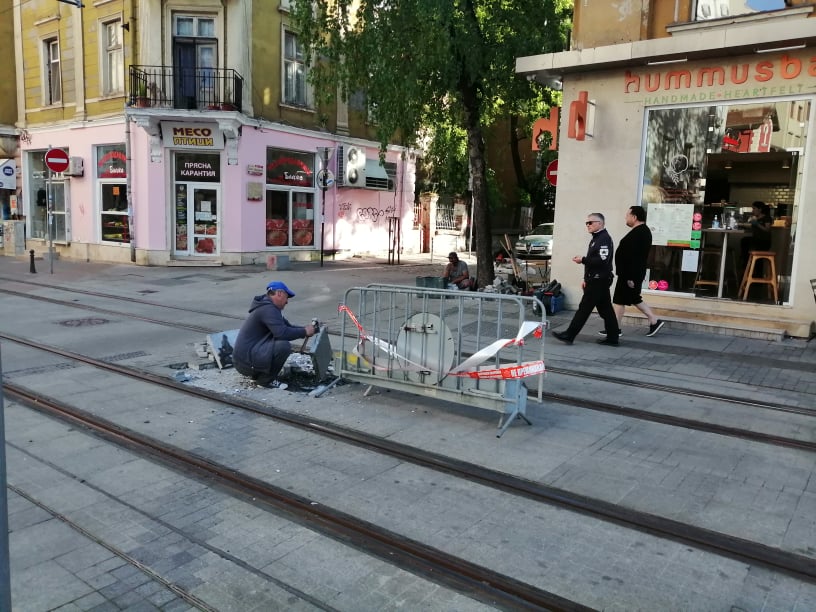 Ремонтът на ремонта на „Графа” пак е за ремонт (СНИМКИ)