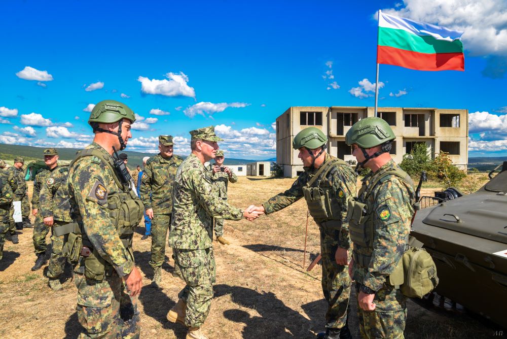 Италия поема ролята на Рамкова държава за бойната група в нашата страна