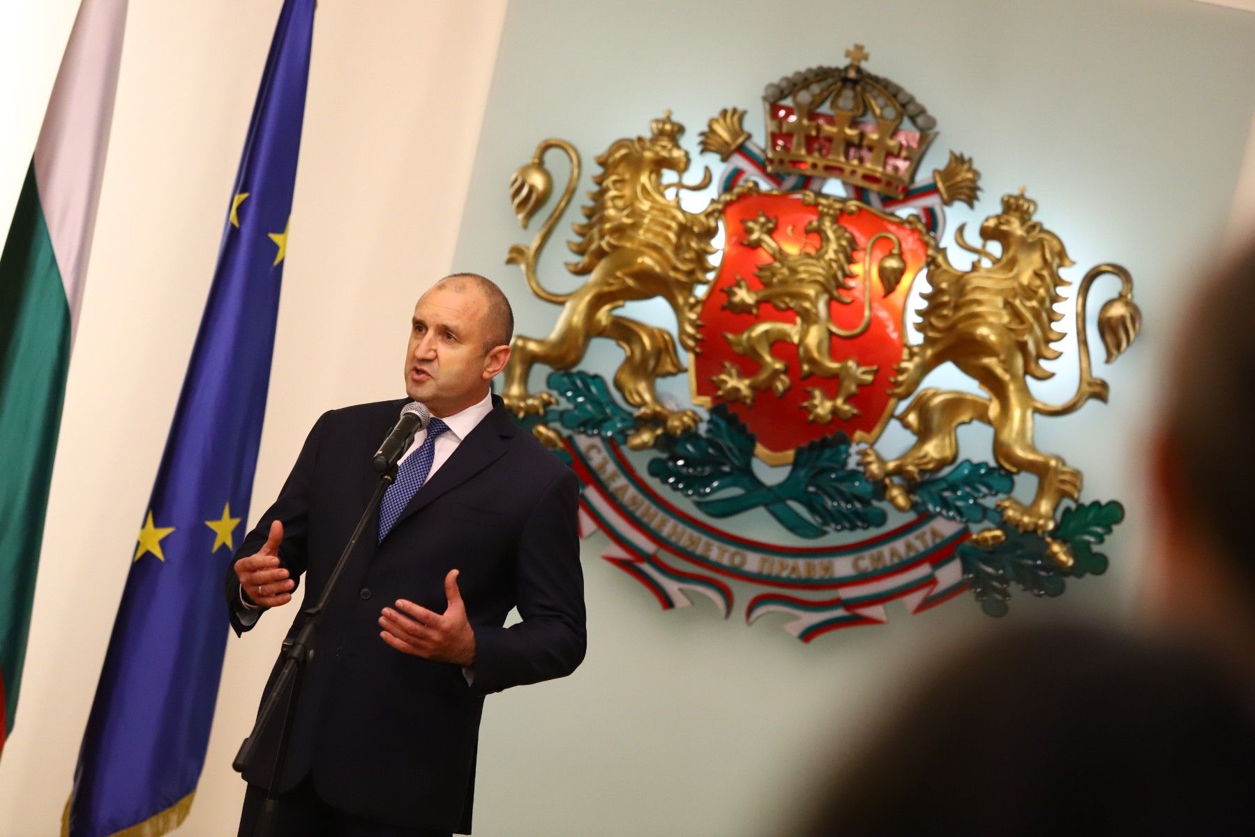 Радев: След изборите българите очакват диалог между партиите и намиране на решения