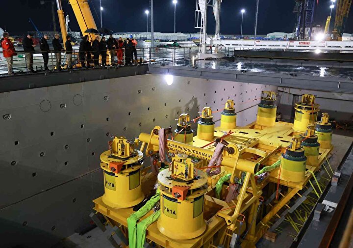 Турция инсталира в Черно море 280-тонен резервоар за събиране на газ