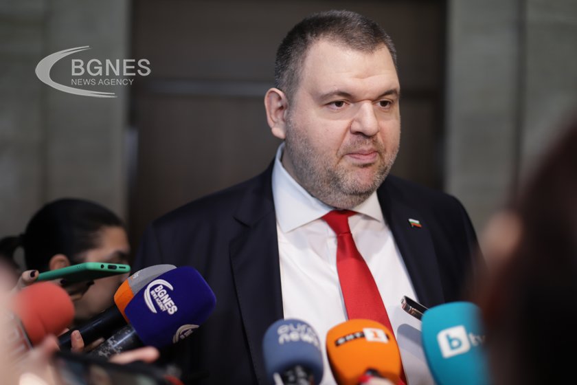 Пеевски: ПП трябва да го преживеят, МВнР е на ГЕРБ