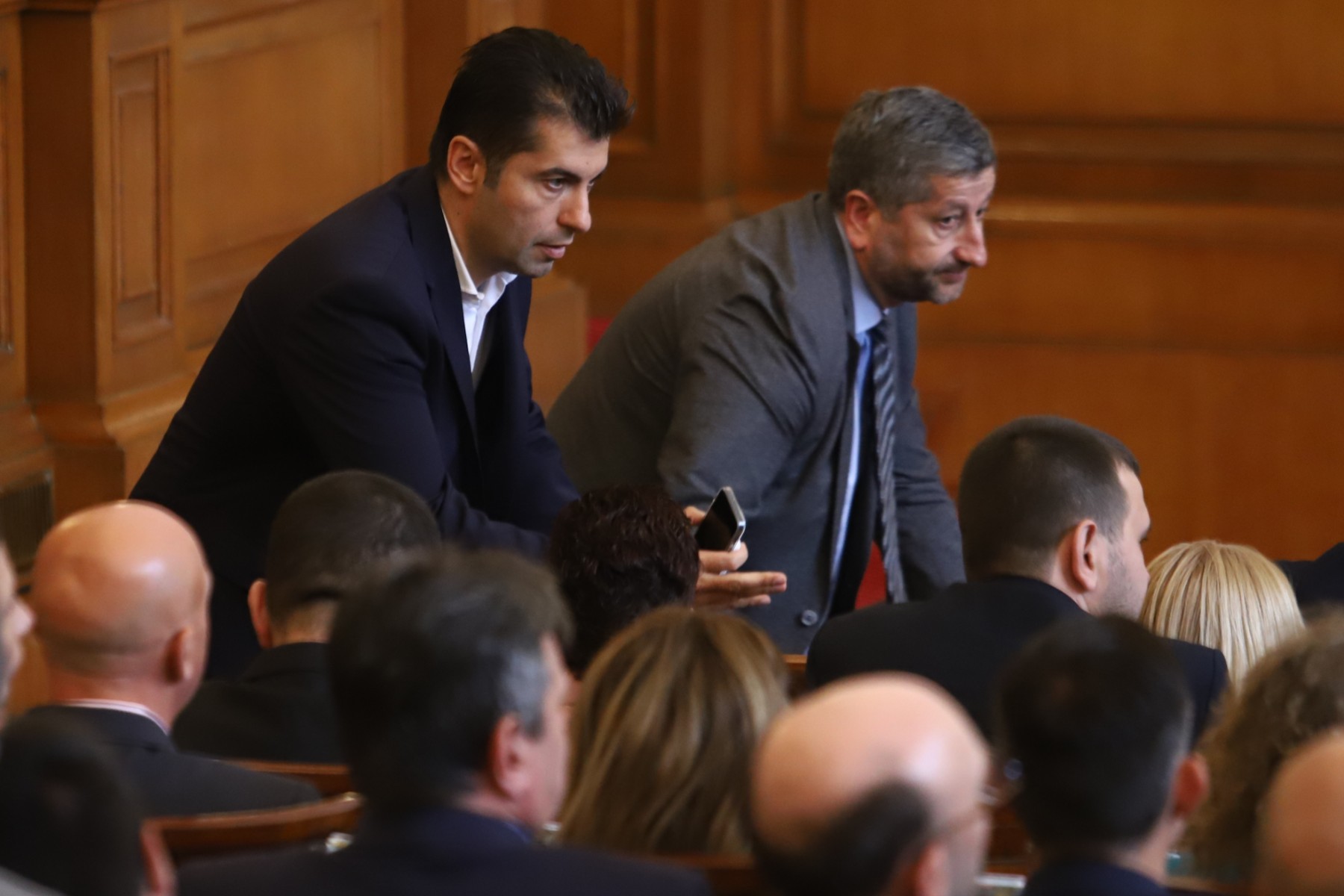 Петков: Изборният кодекс ли е най-важното за гражданите, хартиената коалиция да си изтегли предложенията