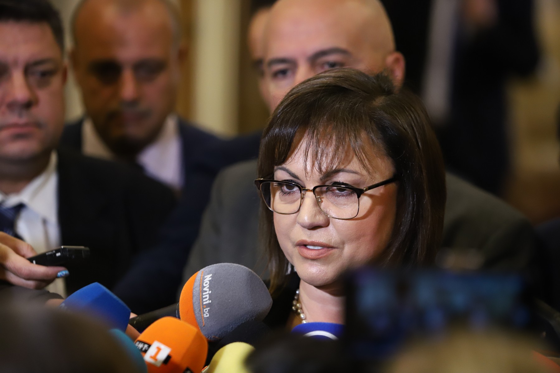 Корнелия Нинова: Медиаторите нищо не могат да решат