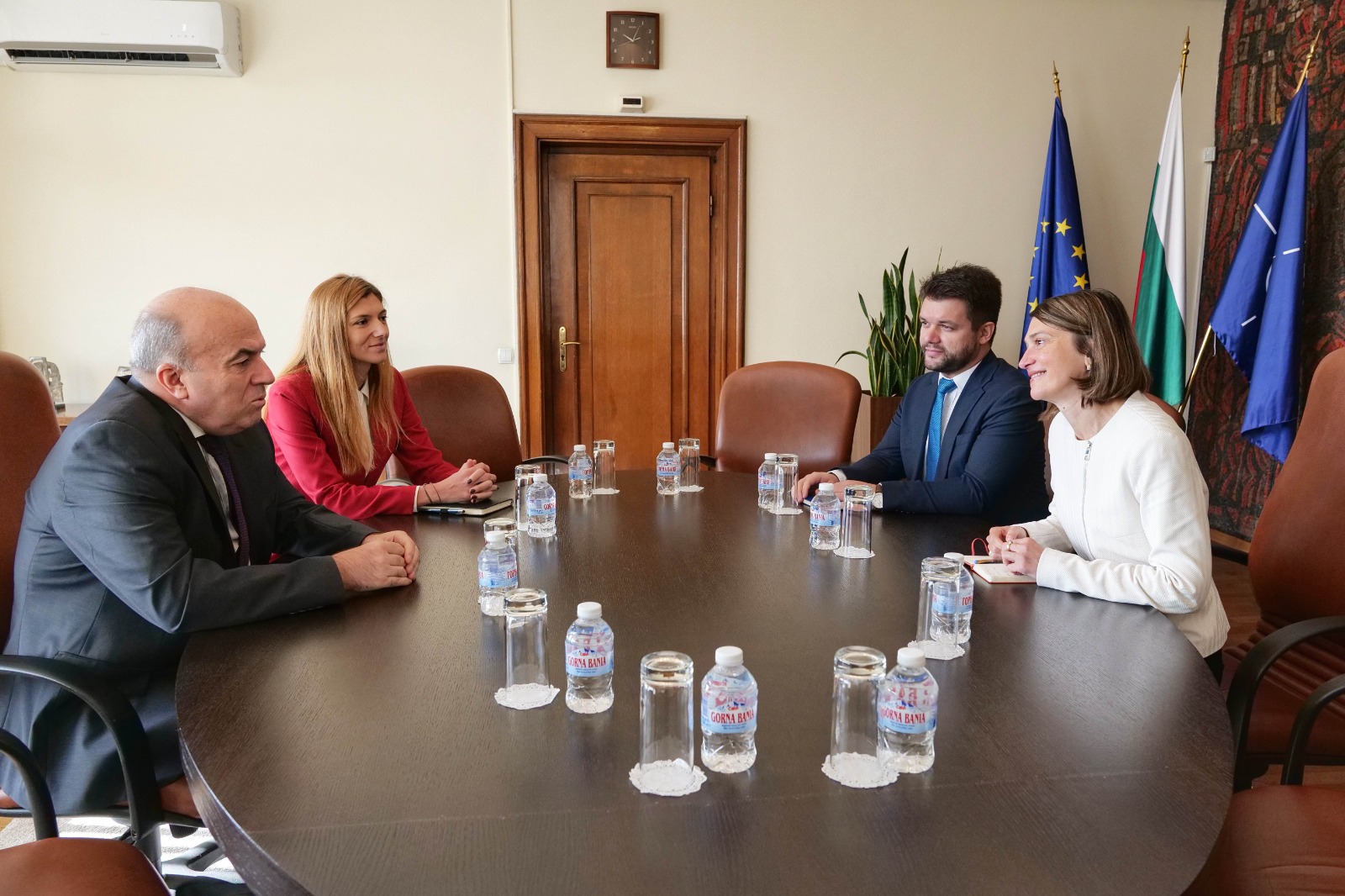 Bulgaria is concerned about the rights of Bulgarians in North Macedonia