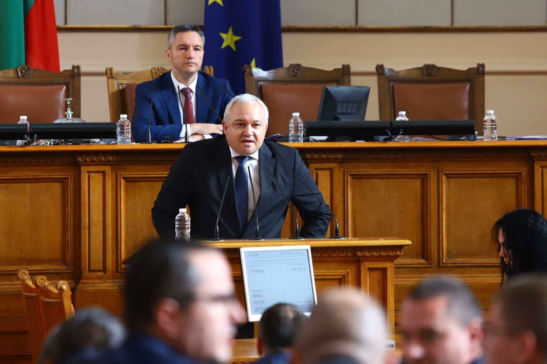 Депутатите изслушват Демерджиев за мигрантския натиск