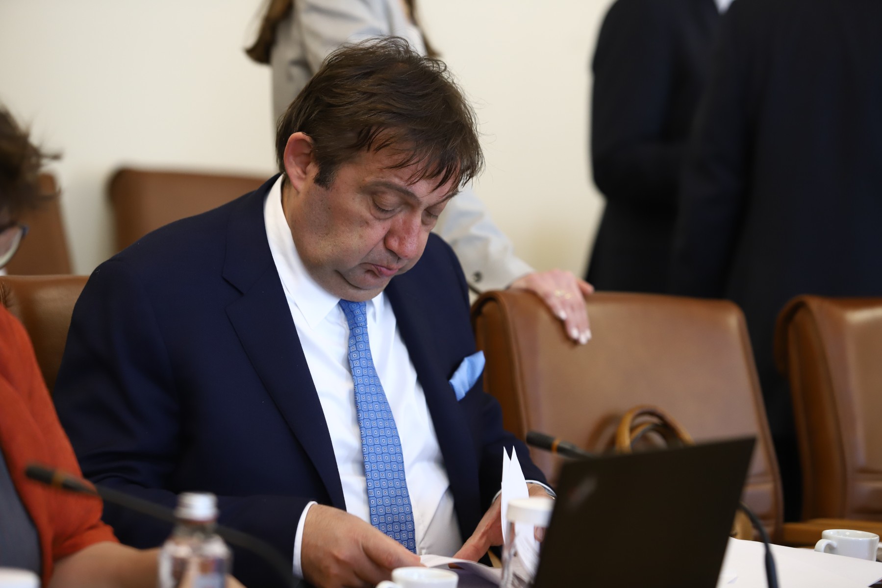Регионалният министър: Оградата по границата е временно съоръжение без решение за строеж