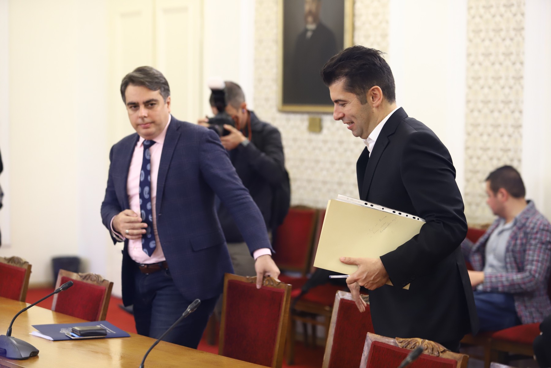 ПП се срещат със синдикатите и с ДБ за бюджета