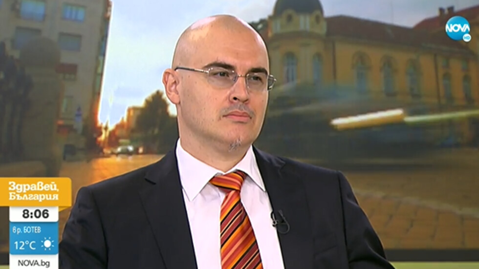 Петър Илиев: Няма да се оттегля, не познавам Делян Пеевски
