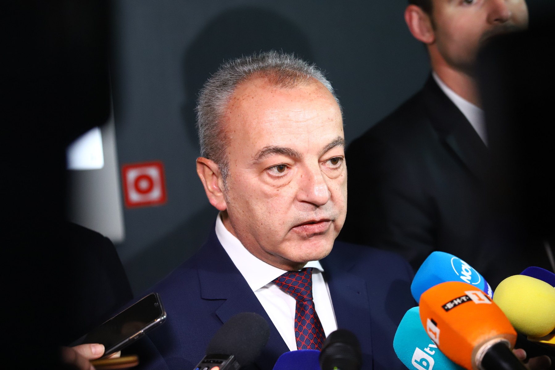 Донев: Любимо занимание на НС е да възлага на служебното правителство да извърши някакви действия