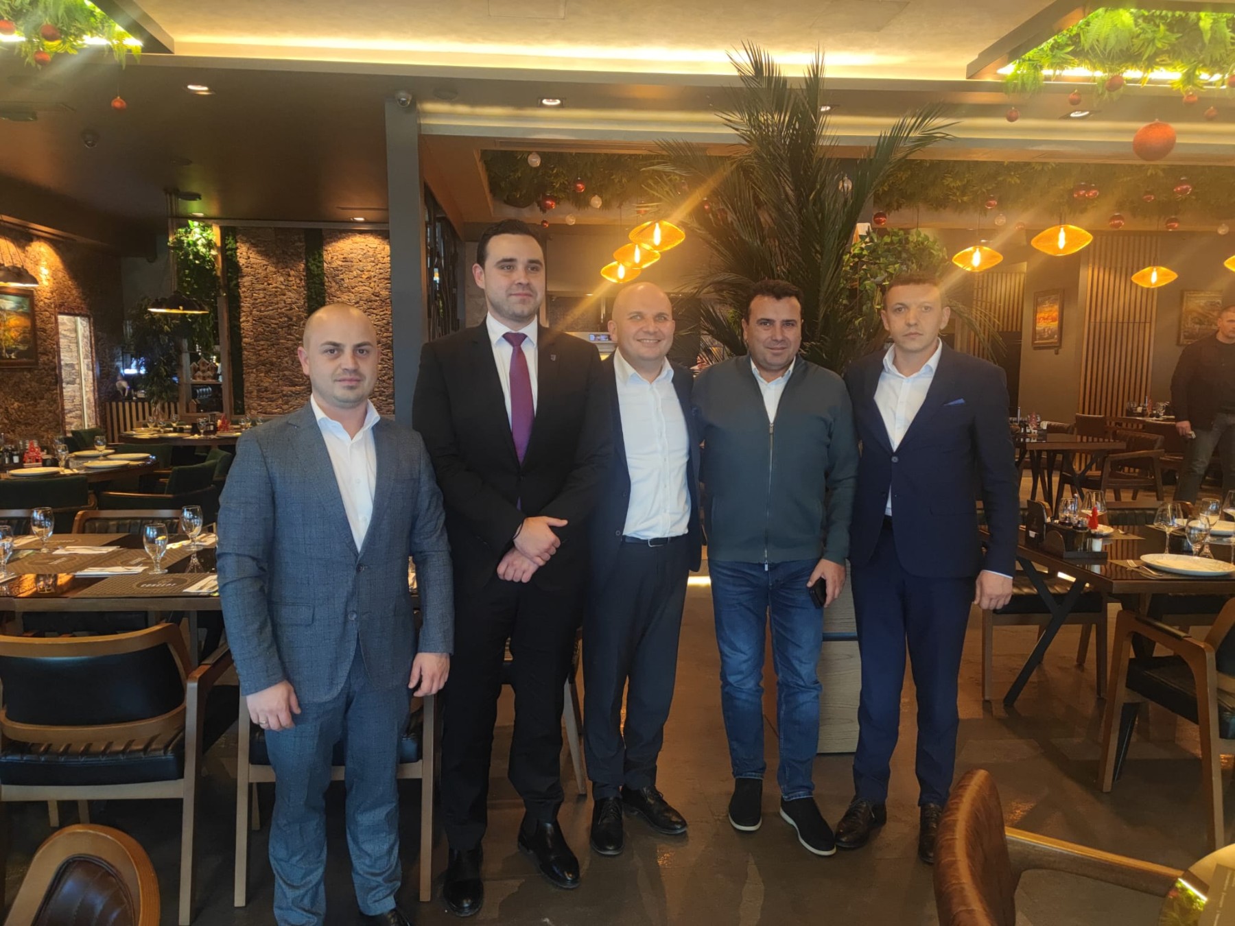 Илхан Кючюк побратими общините Кърджали и македонската Струмица
