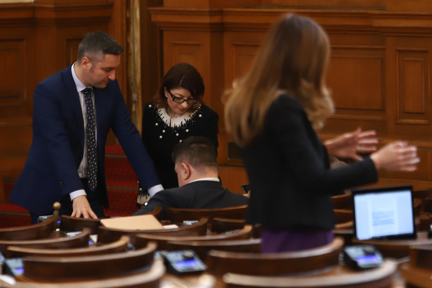 Вигенин за мандата: В преговорите с партиите ще търсим първо общото, разликите ще оставим настрани