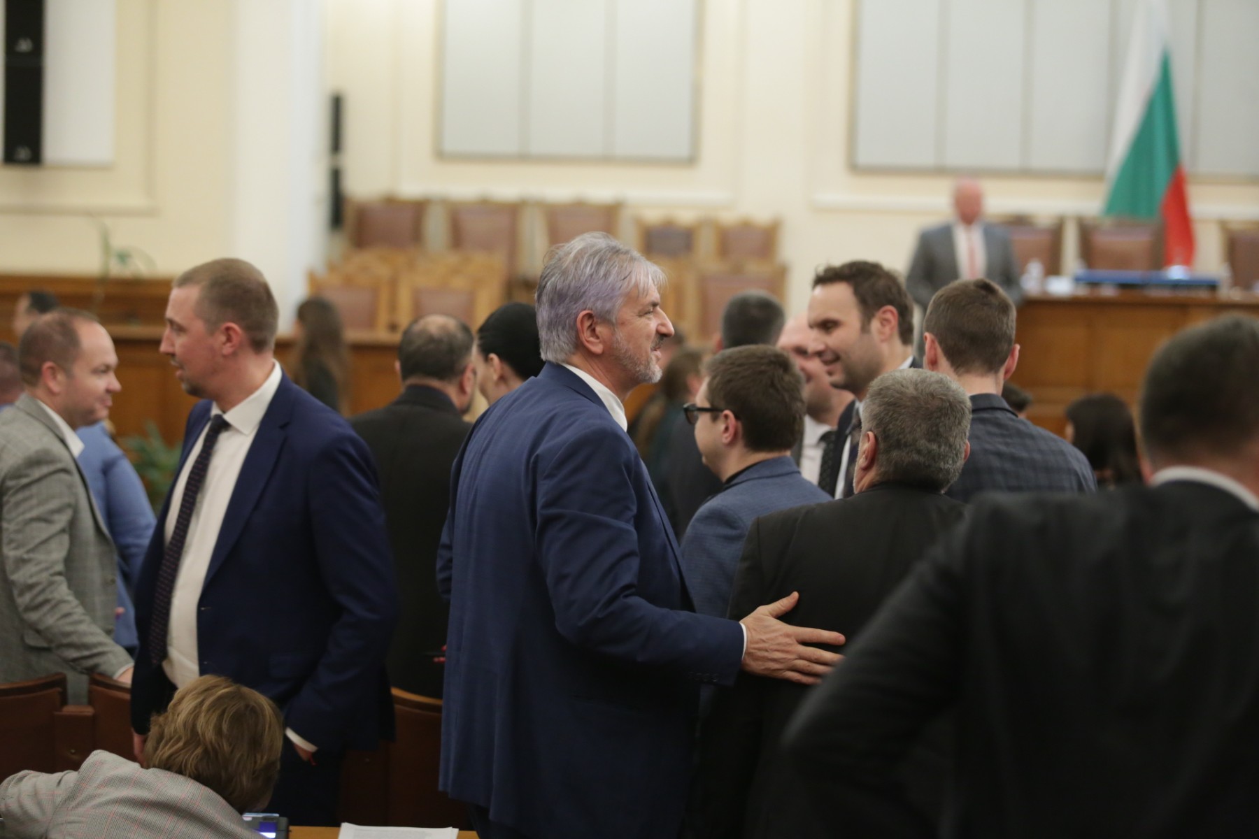 НС одобри удължаване на бюджета, отмениха отстъпката от 25 ст. за горивата от 1 януари